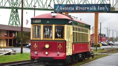 Astoria Old 300 Trolley