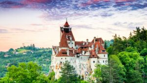 Bucharest Dracula's Castle, Peles Castle, & Brasov Old Town