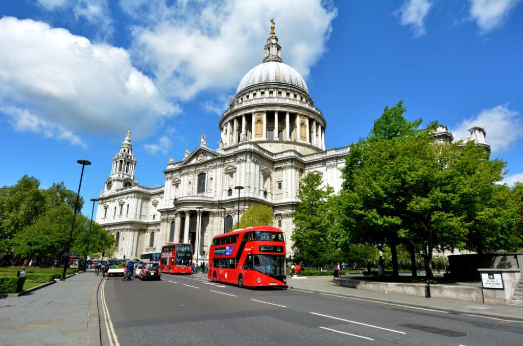 Exploring Christopher Wren Churches in London