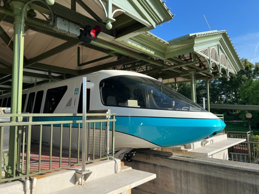Monorail Resorts & the Walt Disney World Monorail System - source