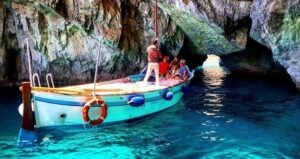 Capri Island Small-Group Stress Free Tour from Rome 