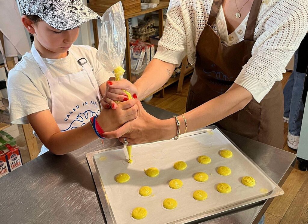 Fun Macaron Class for Families in Paris