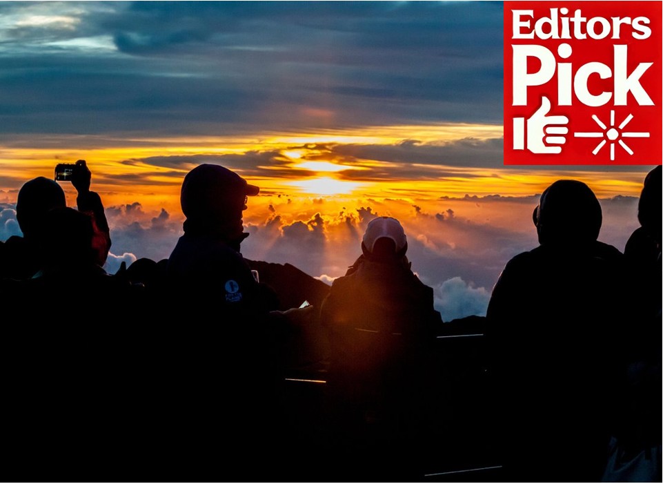 Haleakala Sunrise Spectacular: Legendary Views + Local Breakfast