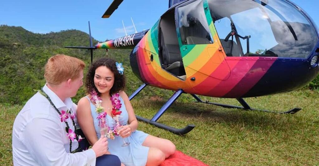 Romantic Kona Coffee & Landing: Private Helicopter Tour