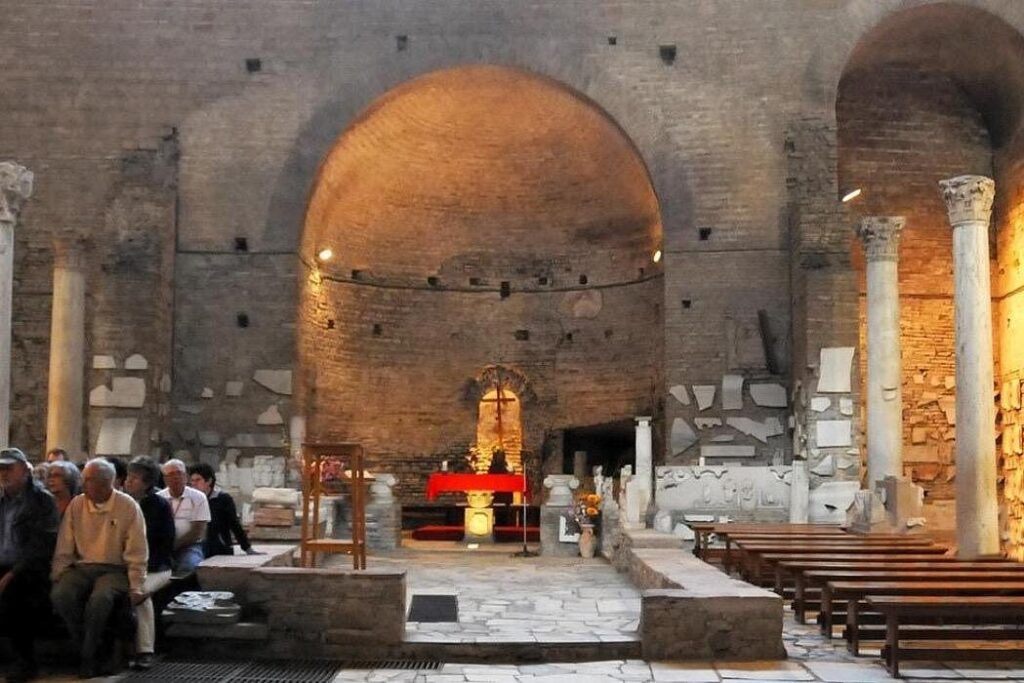 Rome: Small Group Underground Catacombs Tour
