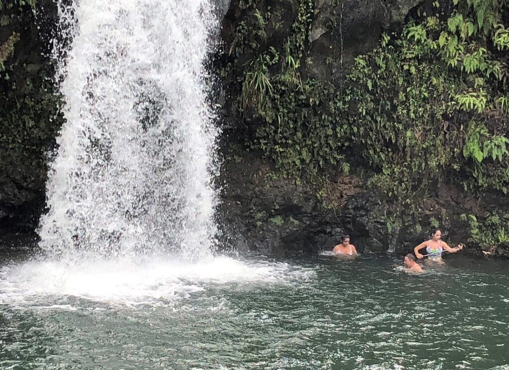 Small-Group Road to Hana Adventure Tour with Pickup & Lunch