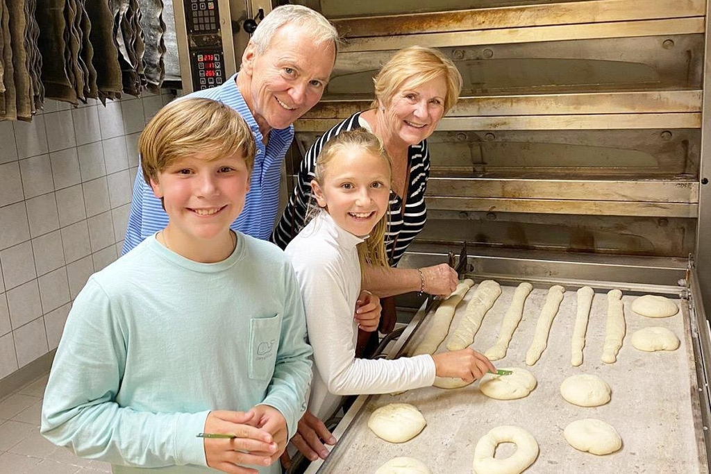 The 7 Best Paris Cooking Classes for Families