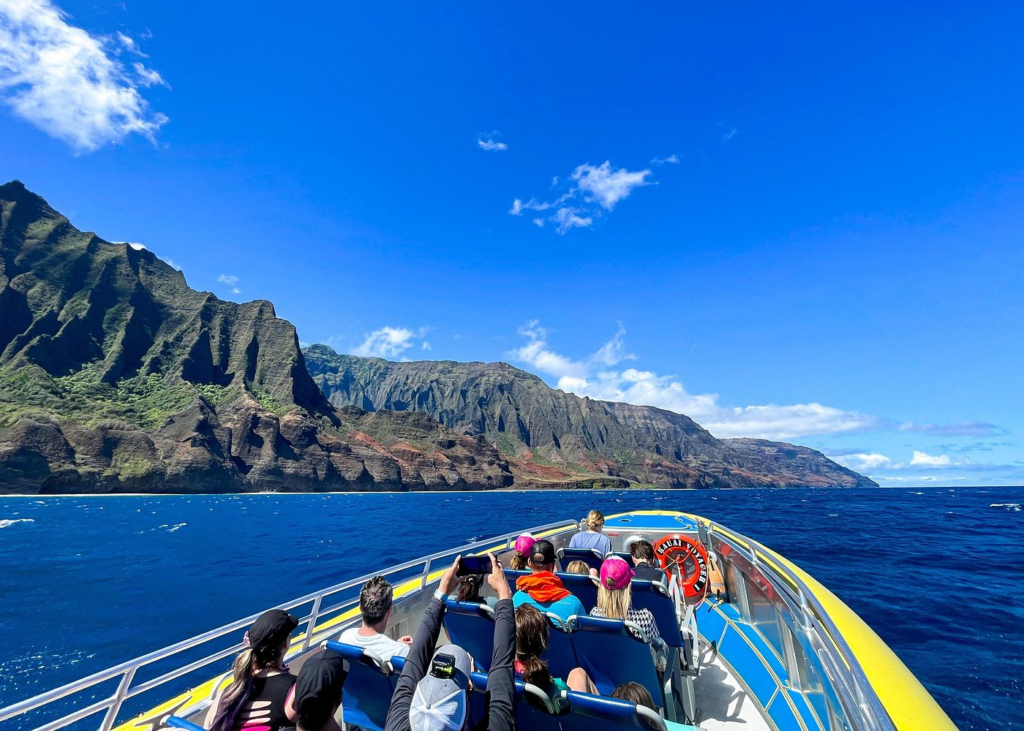 Kauai Snorkeling Tours: Na Pali Coast Super Raft Adventure with Snorkel