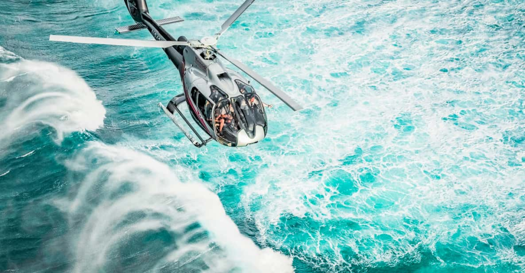 Maui: Road to Hana Helicopter & Waterfall Tour with Landing