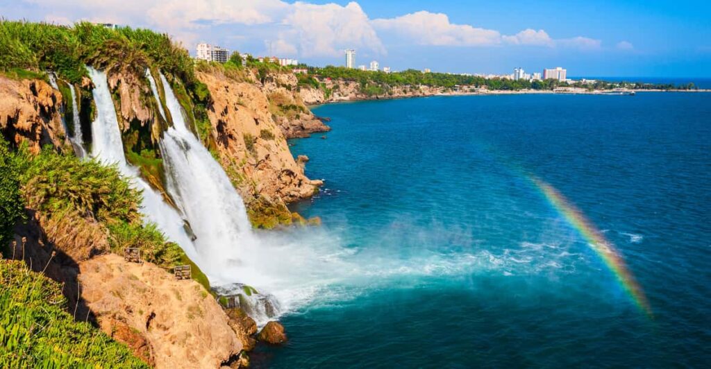  Antalya: Guided City Tour with Top 2 Waterfalls incl. Lunch
