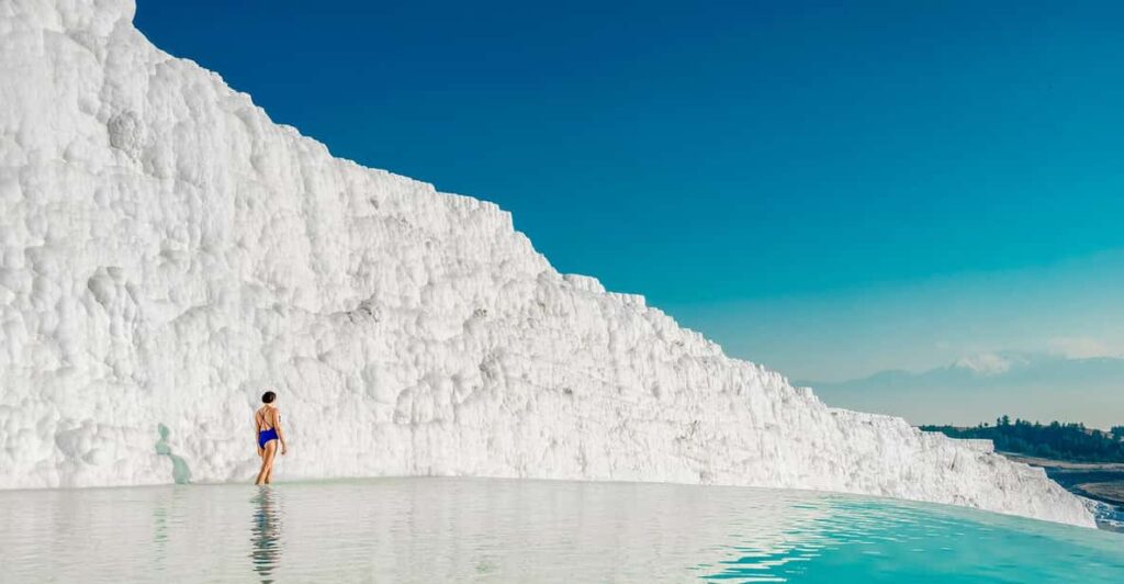  From Antalya/Kemer: Pamukkale & Hierapolis Day Trip w/Meals