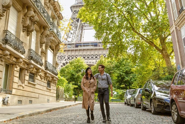The 7 Best Eiffel Tower Tours Skip the Line (2025 Reviews)