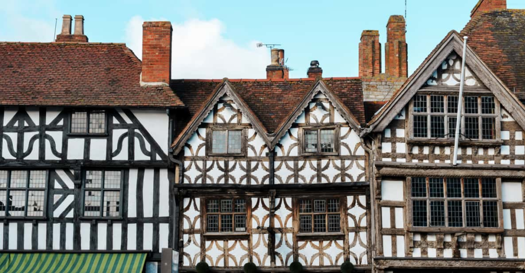  From London: Cotswolds and Oxford Guided Day-Trip