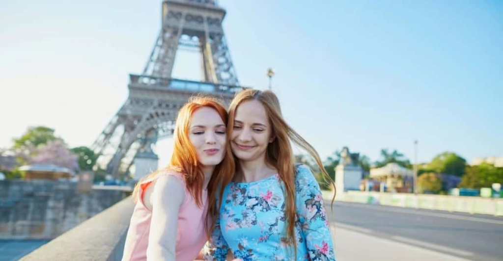 Paris: Eiffel Tower Entry Ticket with Optional Summit Access