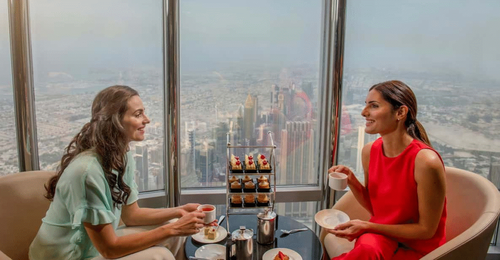 Dubai: Burj Khalifa VIP Ticket Lounge Access at Level 152