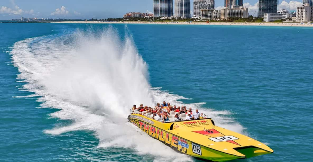 Miami: Sightseeing Speedboat Tour