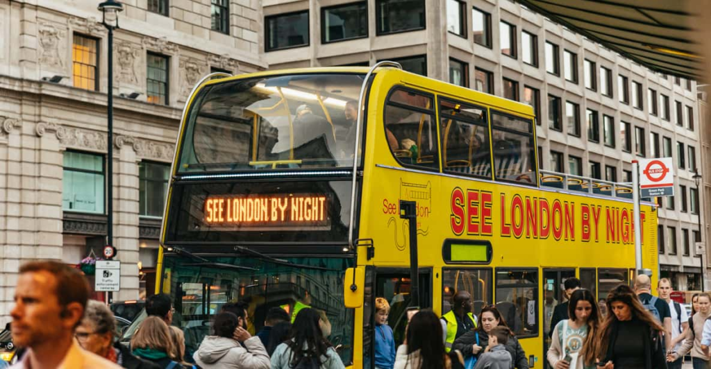 London: London by Night Sightseeing Open-Top Bus Tour
