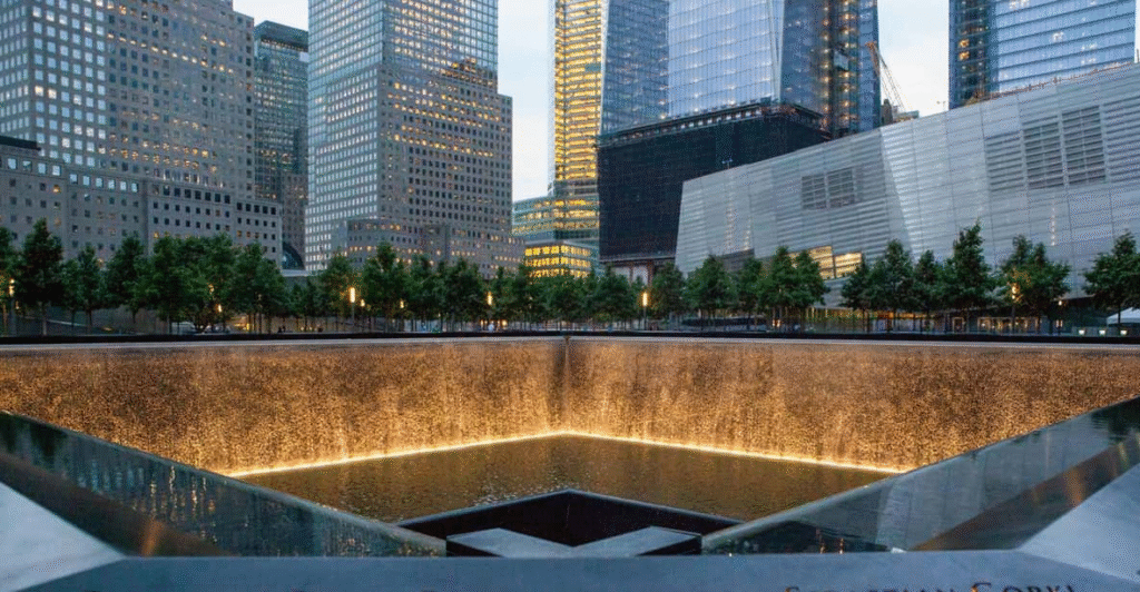 NYC: Ground Zero Walking Tour and 9/11 Museum Ticket